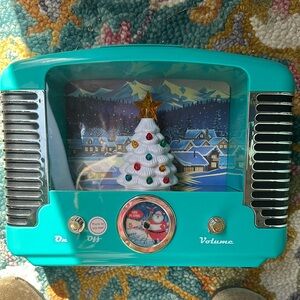 Mr. Christmas radio
